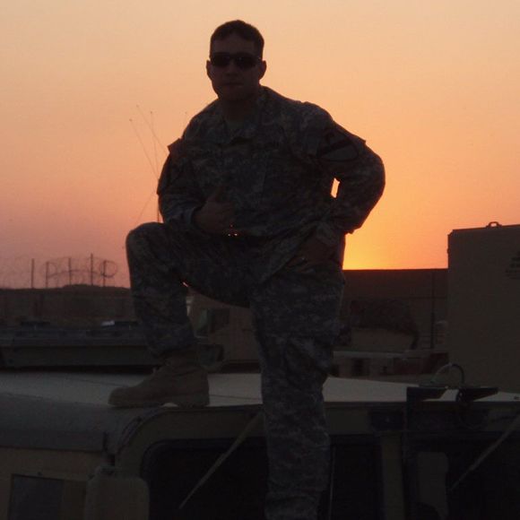 Meet your Posher, Chris - Picture 1 of 1